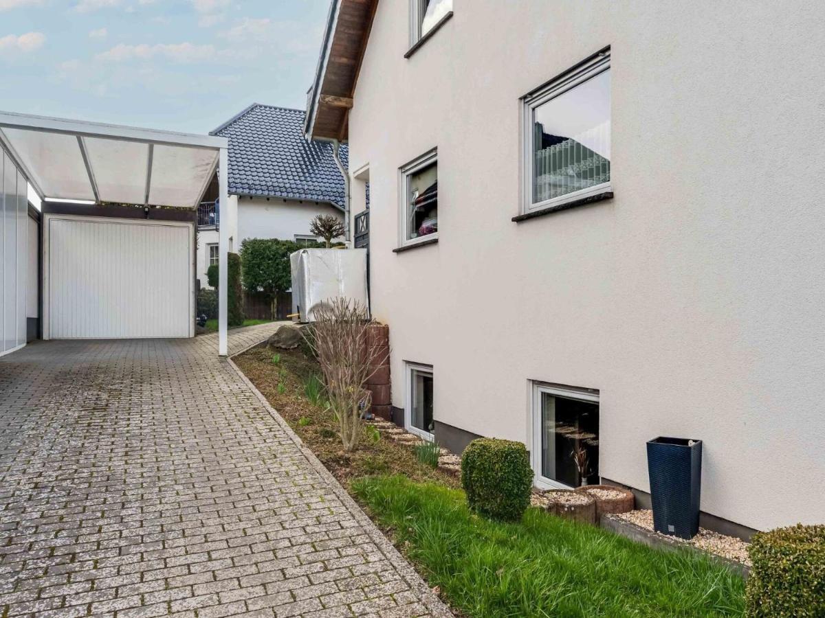 Holiday Home In The Eifel-Mosel With Garden Roes Exteriér fotografie
