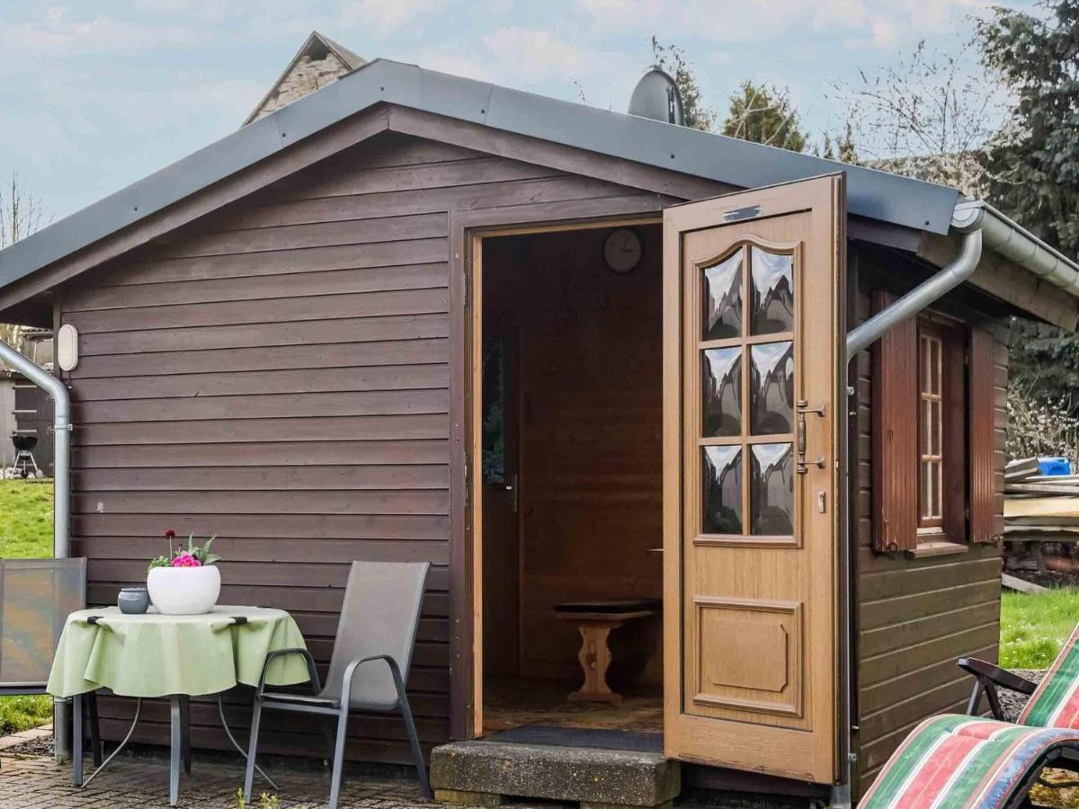 Holiday Home In The Eifel-Mosel With Garden Roes Exteriér fotografie